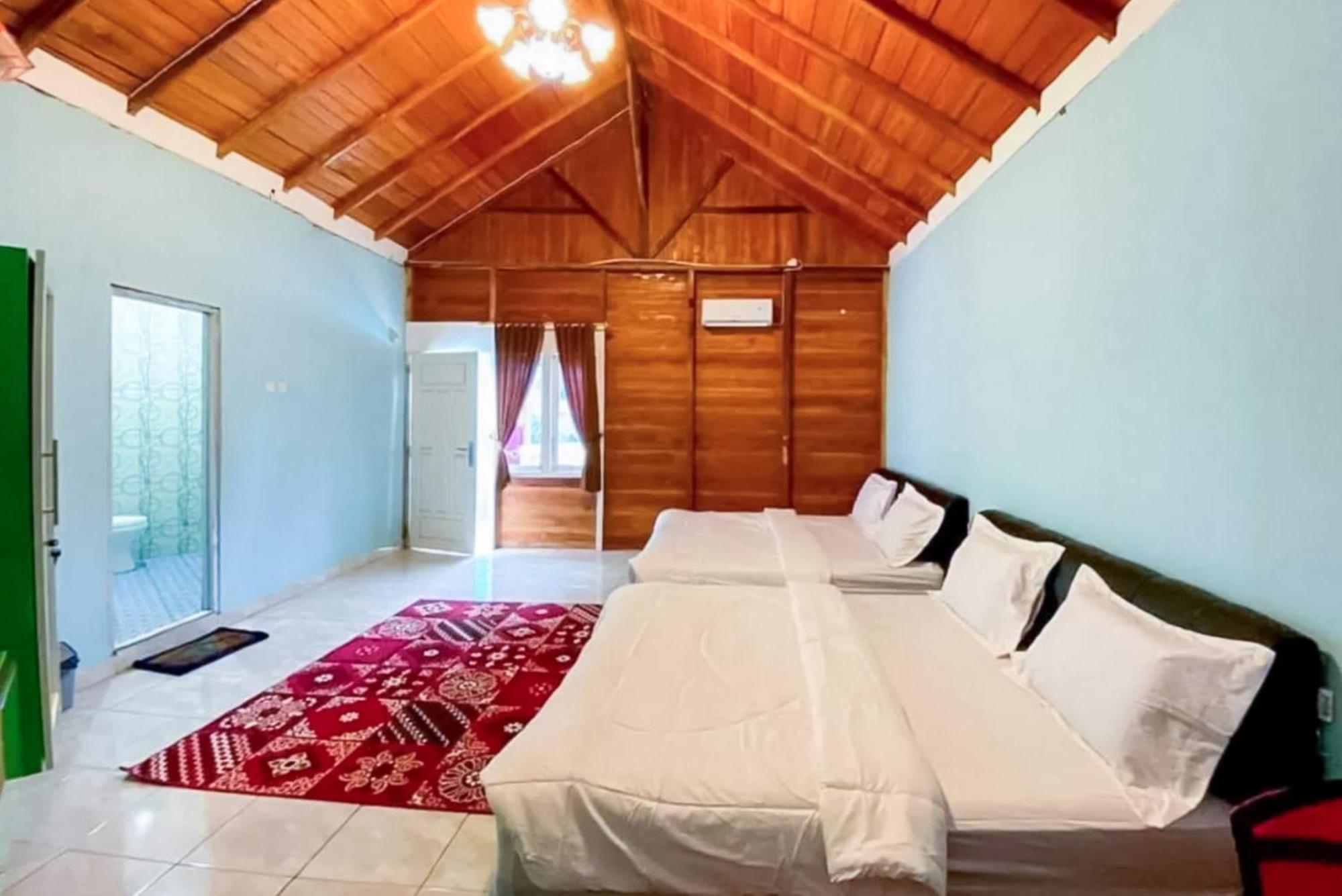Reddoorz At Villa Waterfun Favour Pagar Alam Pagaralam Esterno foto