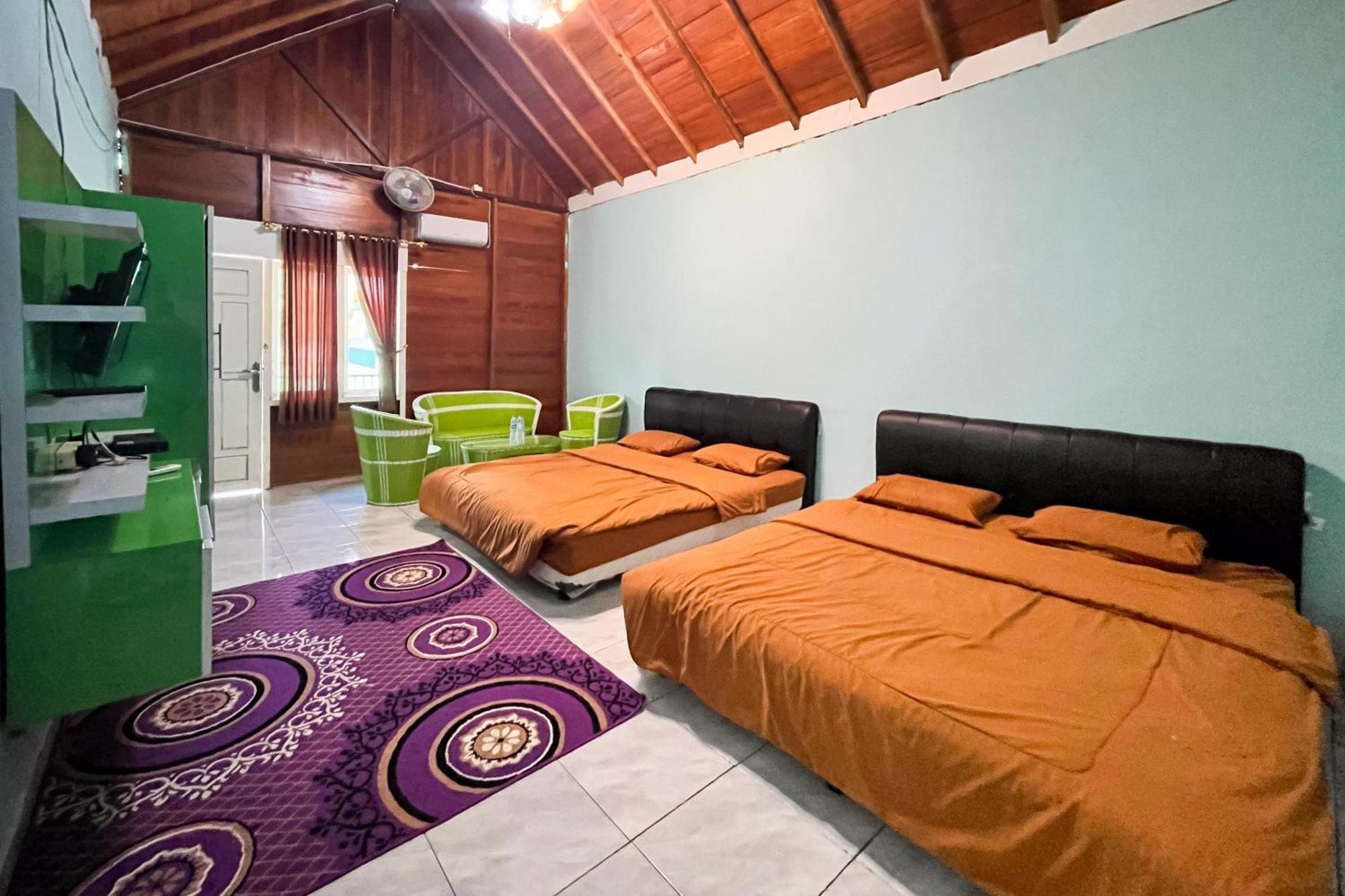 Reddoorz At Villa Waterfun Favour Pagar Alam Pagaralam Esterno foto